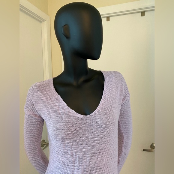 Lavendar Distressed sweater - Picture 3 of 5